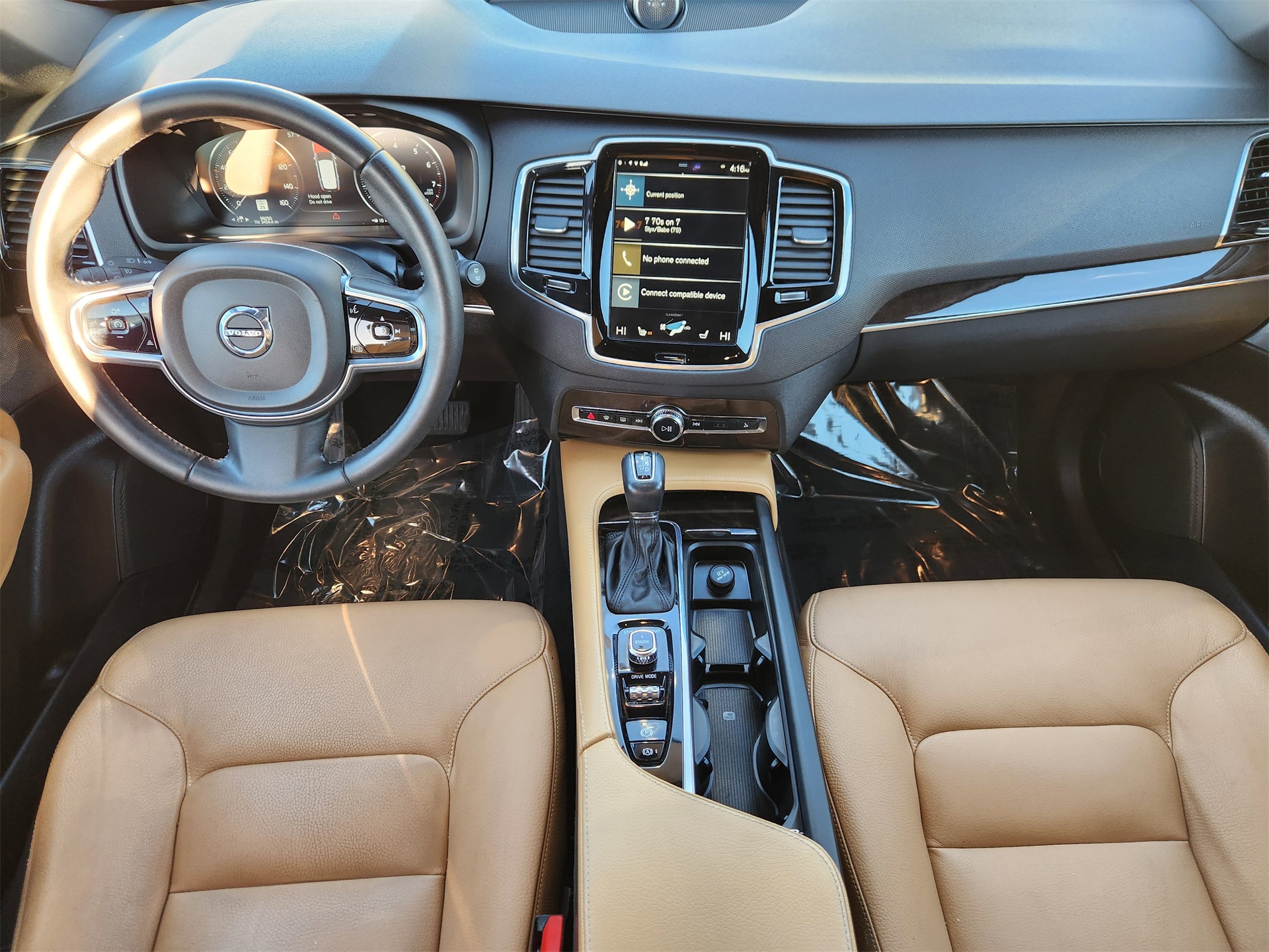 Used 2017 Volvo XC90 Momentum with VIN YV4A22PK9H1118830 for sale in The Woodlands, TX