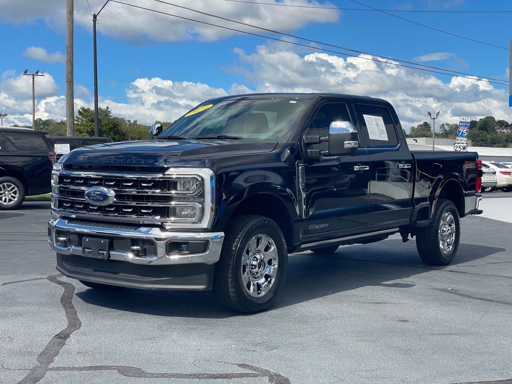 2024 Ford F-250 Lariat photo 3