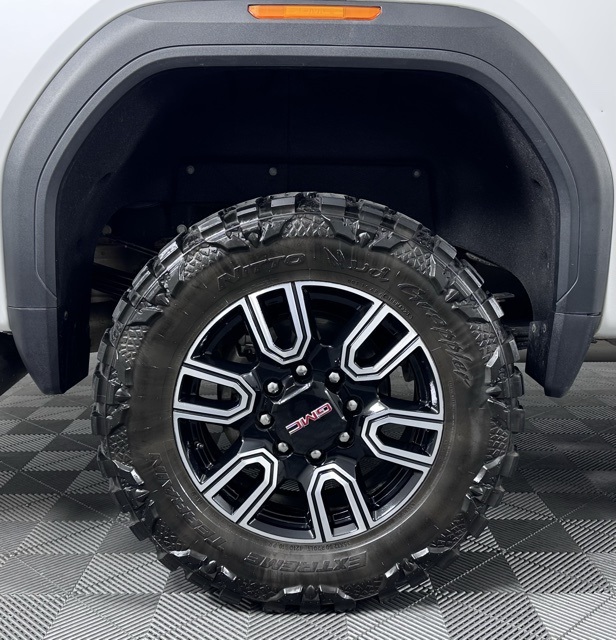 2022 Gmc Sierra HD AT4 photo 4