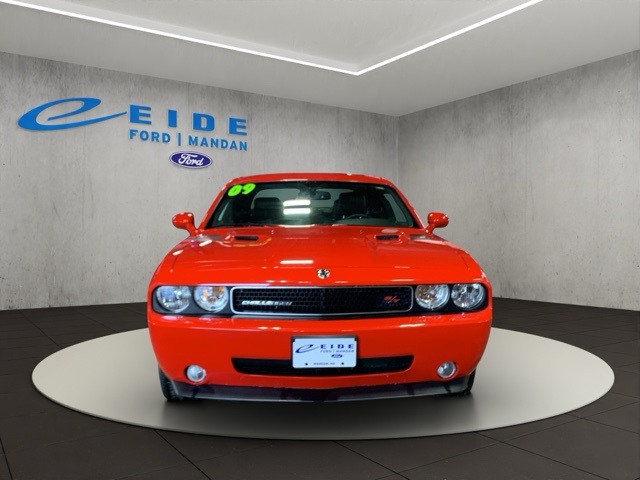 2009 Dodge Challenger R/T photo 2