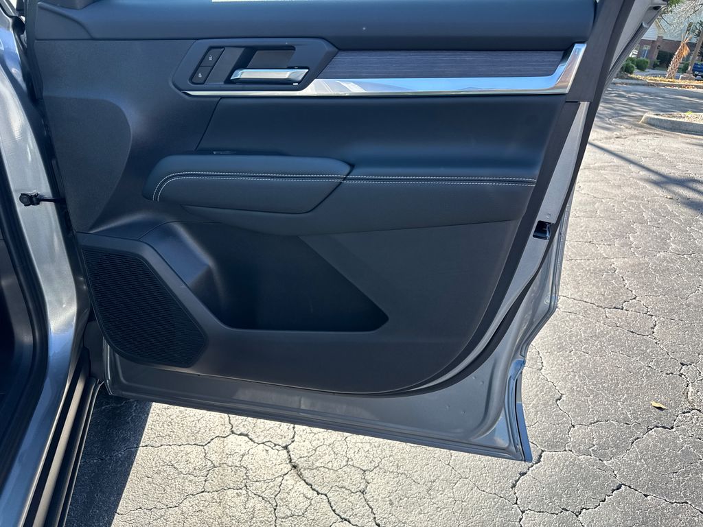 2026 Gmc Terrain Denali photo 13