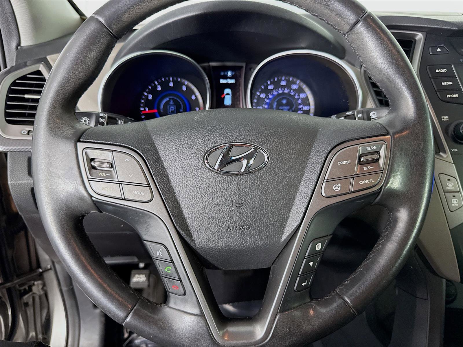 2016 Hyundai Santa Fe Sport Base photo 11