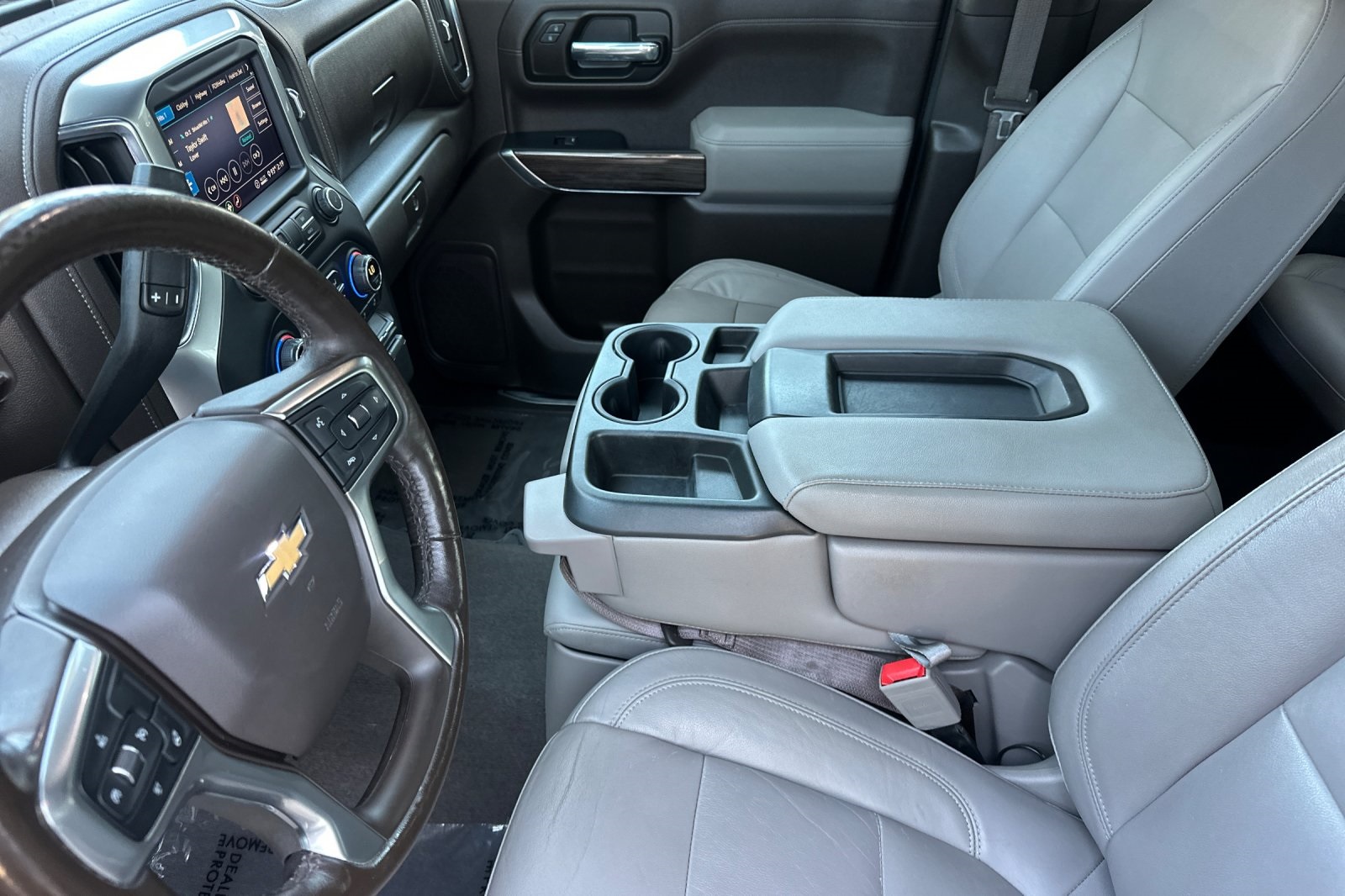 2020 Chevrolet Silverado 1500 LT photo 9