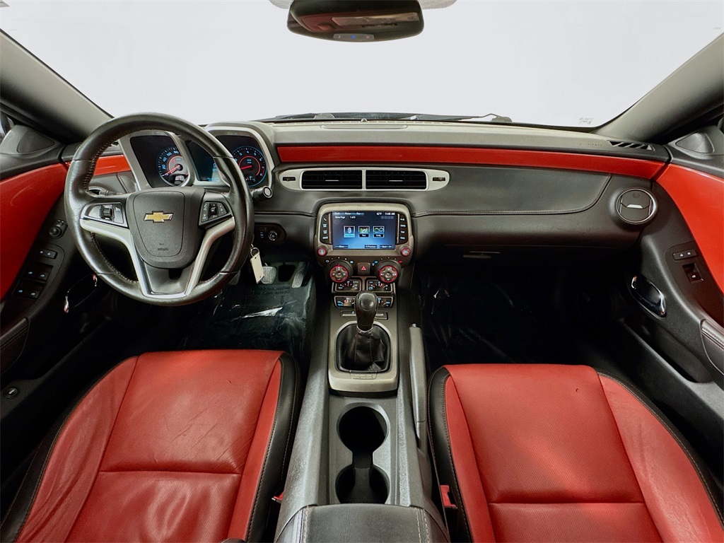 2013 Chevrolet Camaro 2LT photo 6