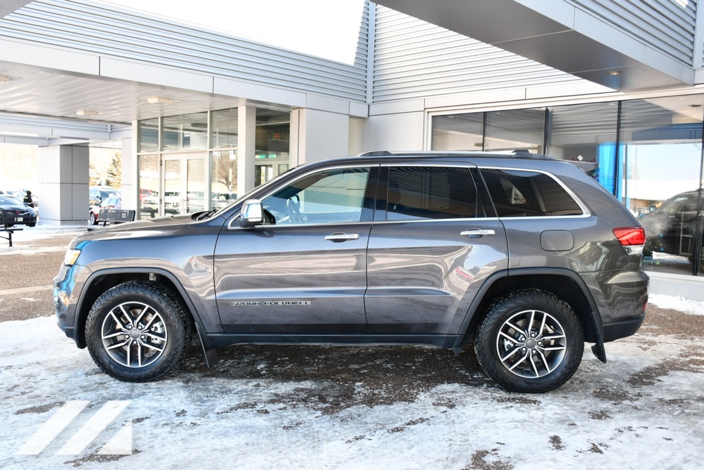 2021 Jeep Grand Cherokee Limited photo 3