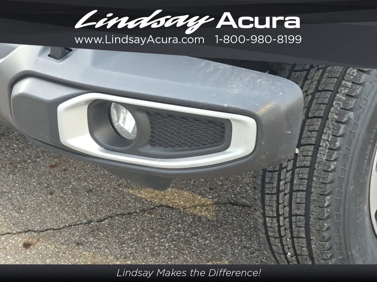 2021 Jeep Wrangler Unlimited Sahara photo 3