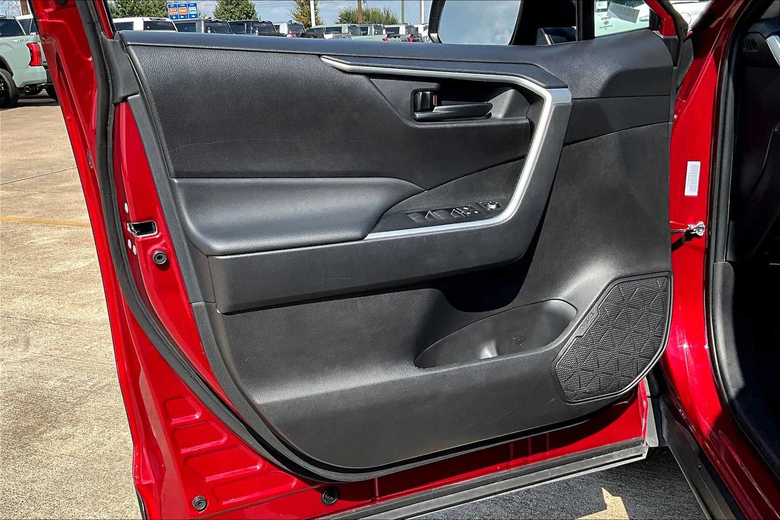 2024 Toyota RAV4 LE photo 19