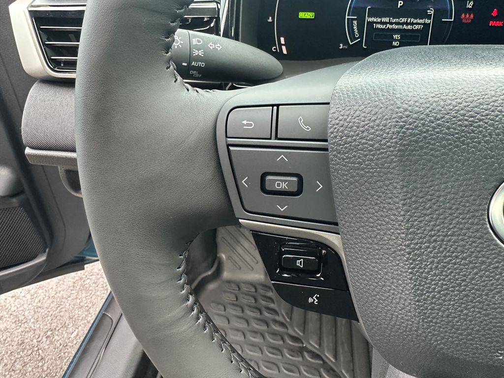 2026 Toyota Camry SE photo 19