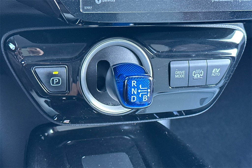 2022 Toyota Prius Prime XLE photo 20