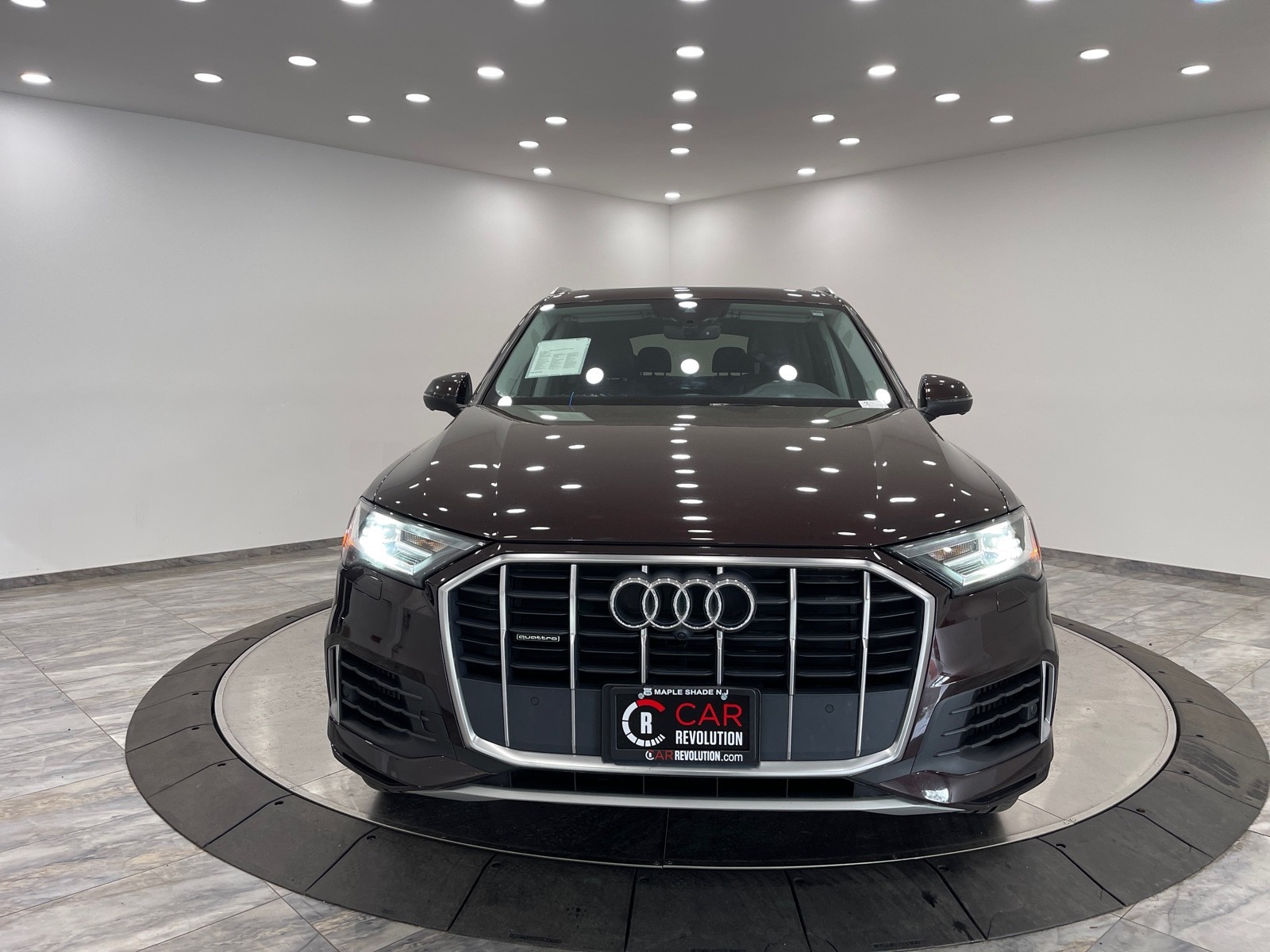 2021 Audi Q7 Premium Plus photo 2