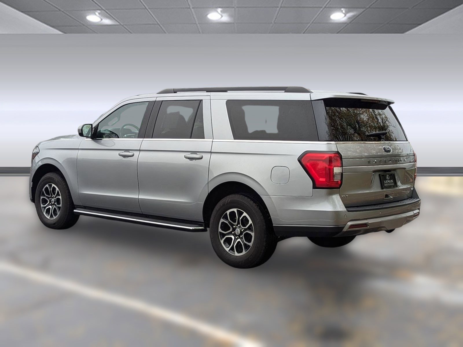 2023 Ford Expedition MAX XLT photo 3