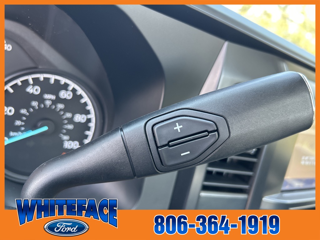 2025 Ford F-350 photo 16