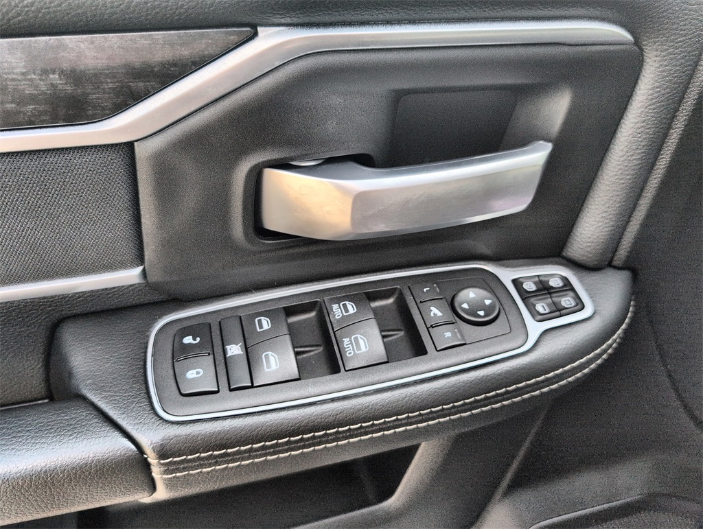 2024 Ram 2500 Big Horn photo 13