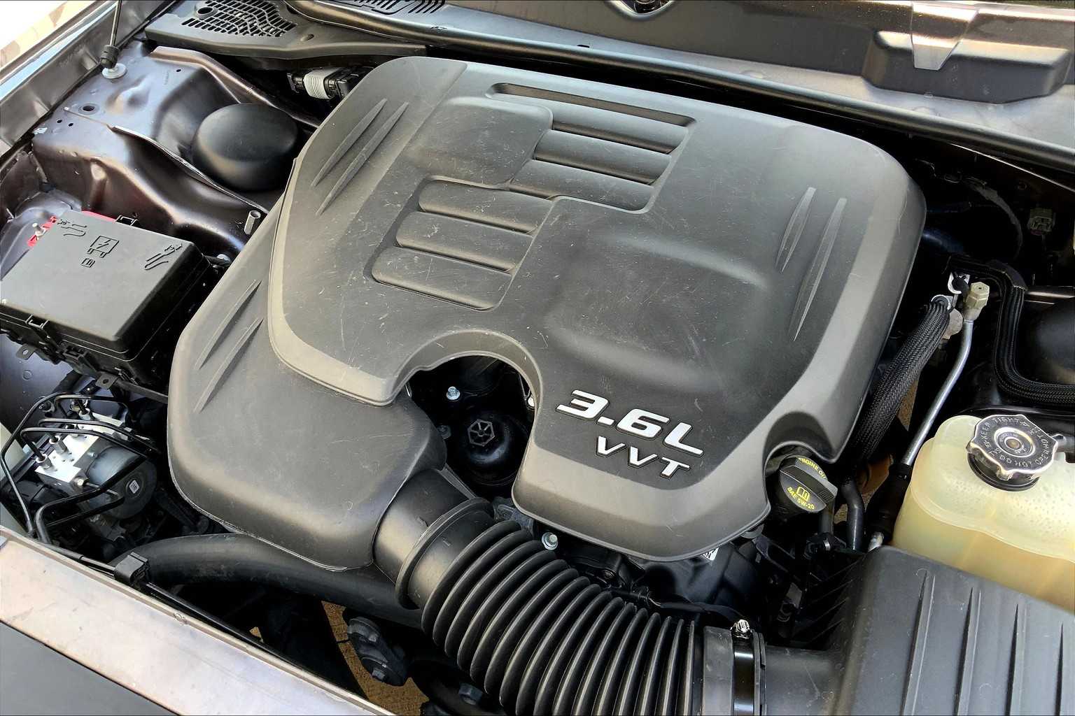 2023 Dodge Challenger SXT photo 31