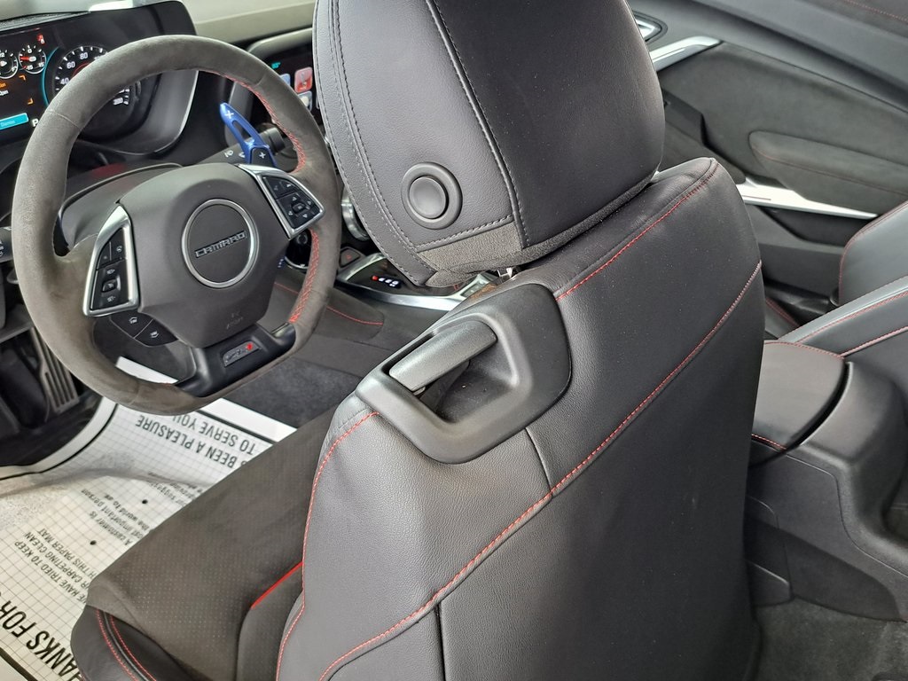 2018 Chevrolet Camaro ZL1 photo 26
