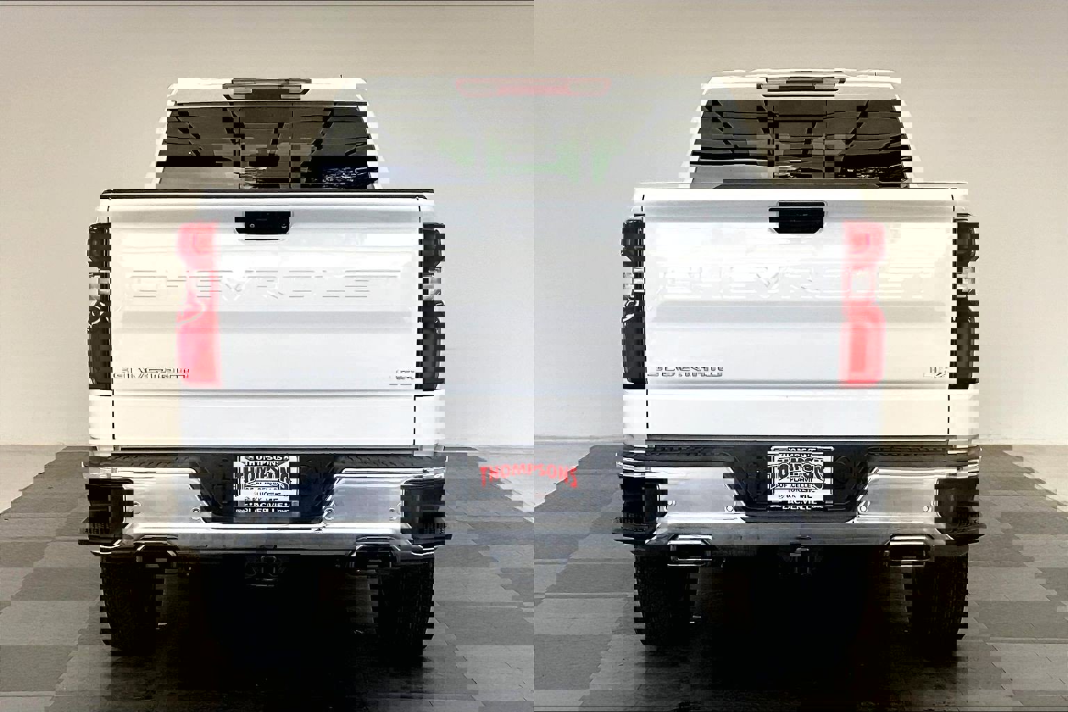 2022 Chevrolet Silverado 1500 LTZ photo 3