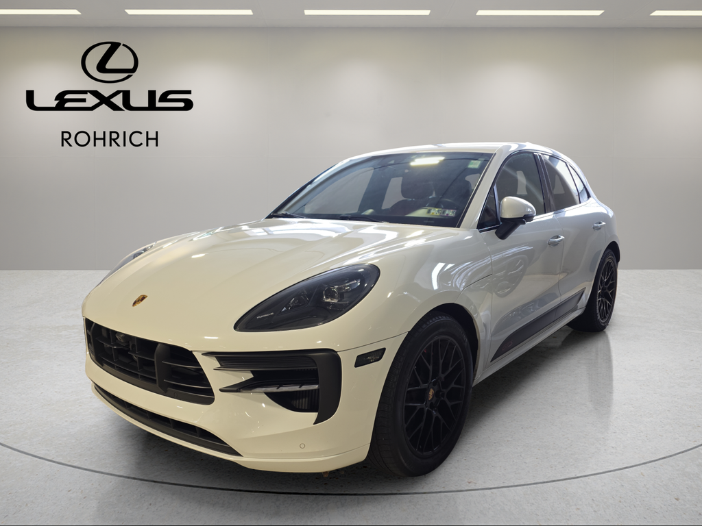 2021 Porsche Macan GTS's photo