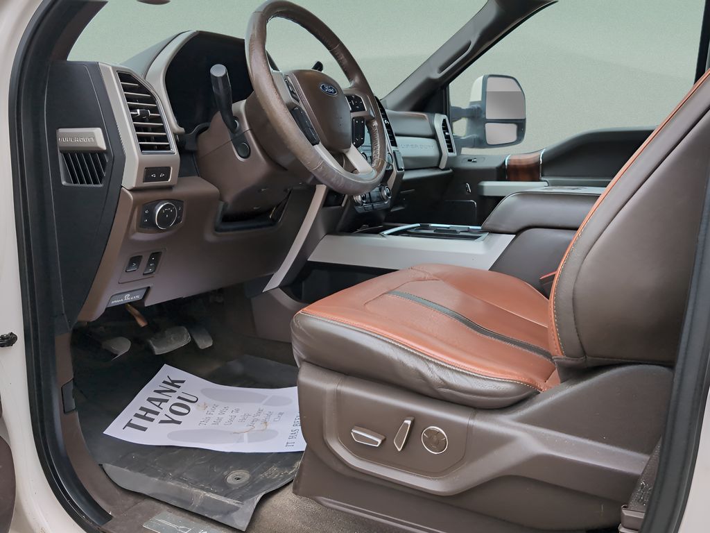 2018 Ford F-350 King Ranch photo 10