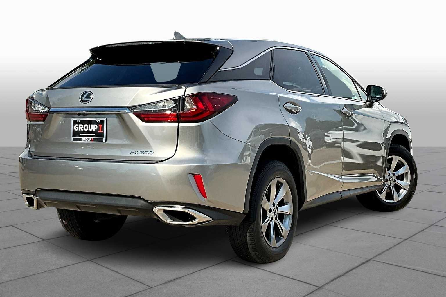 2018 Lexus RX photo 12