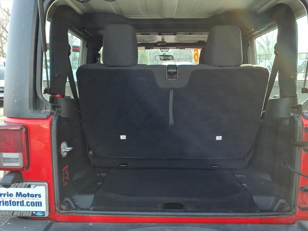 2016 JEEP WRANGLER - Image 19