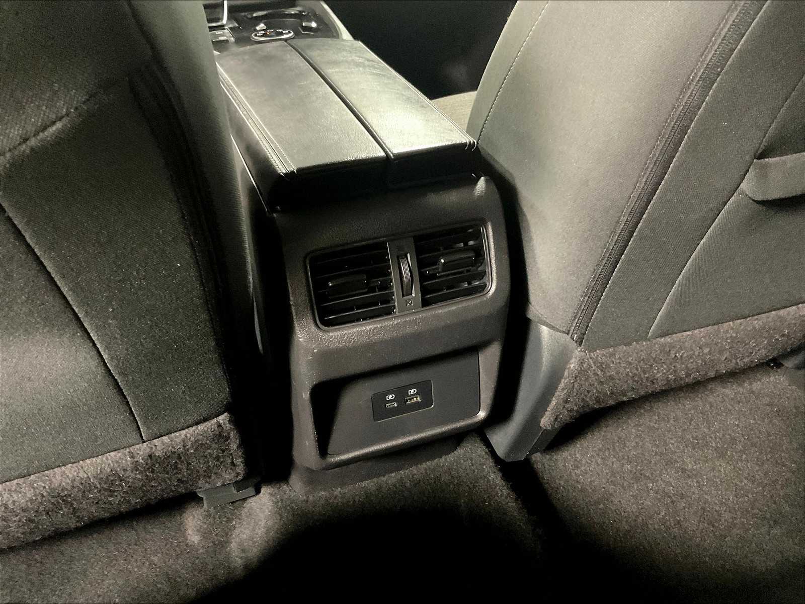 2023 Nissan Rogue SV photo 26