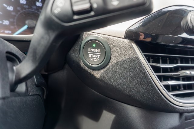 2020 Ford Escape SE photo 17