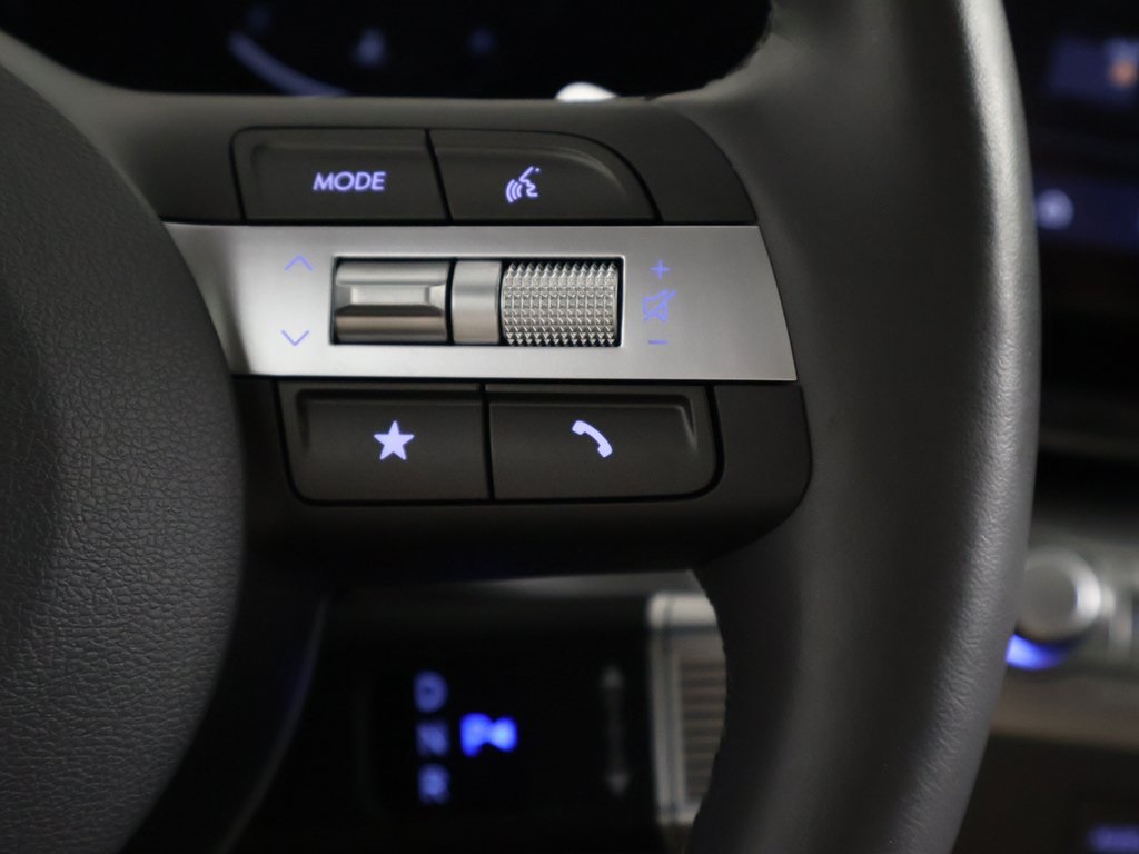 2024 Hyundai Kona Limited photo 39