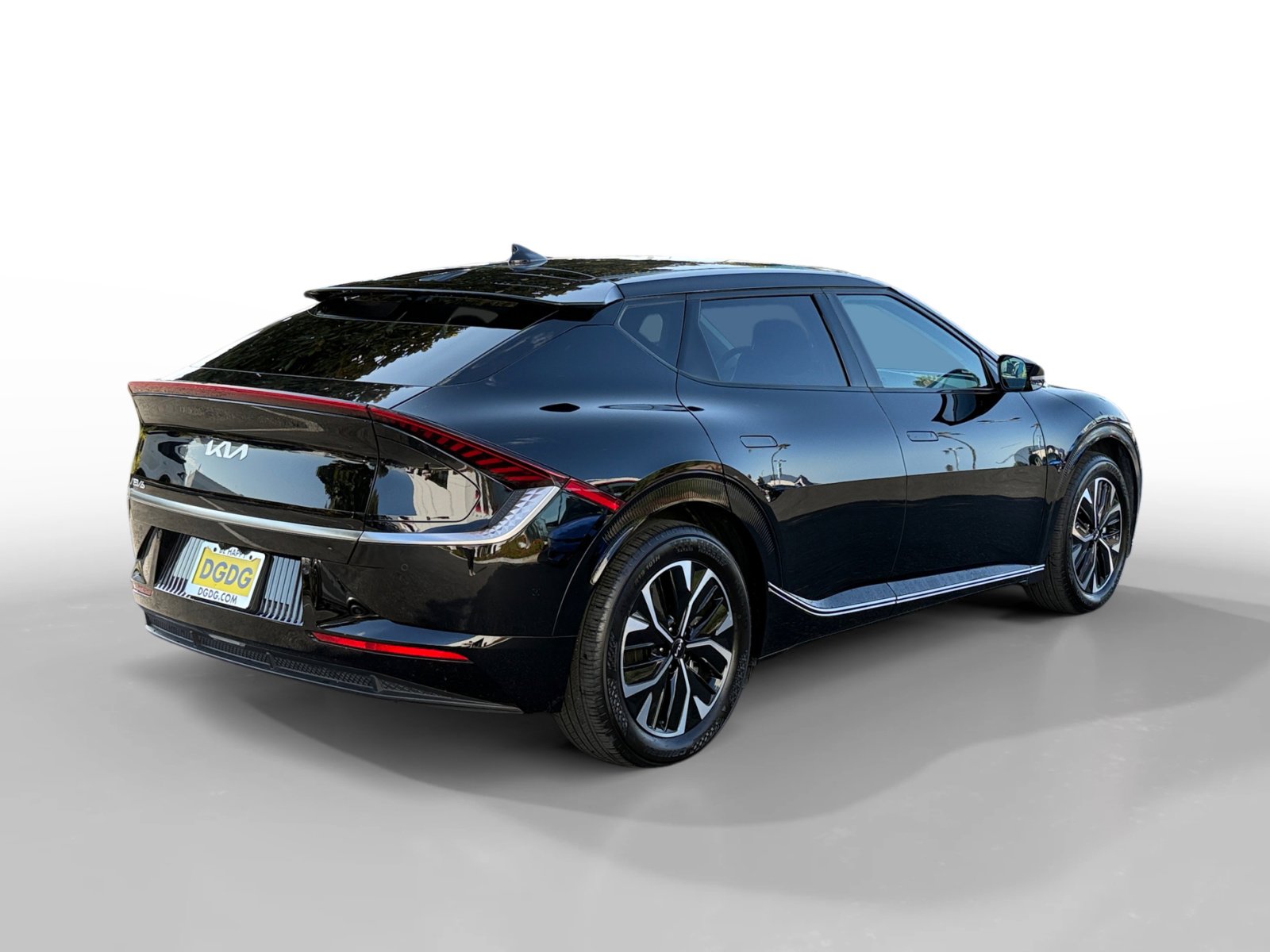 2022 Kia EV6 Wind photo 5
