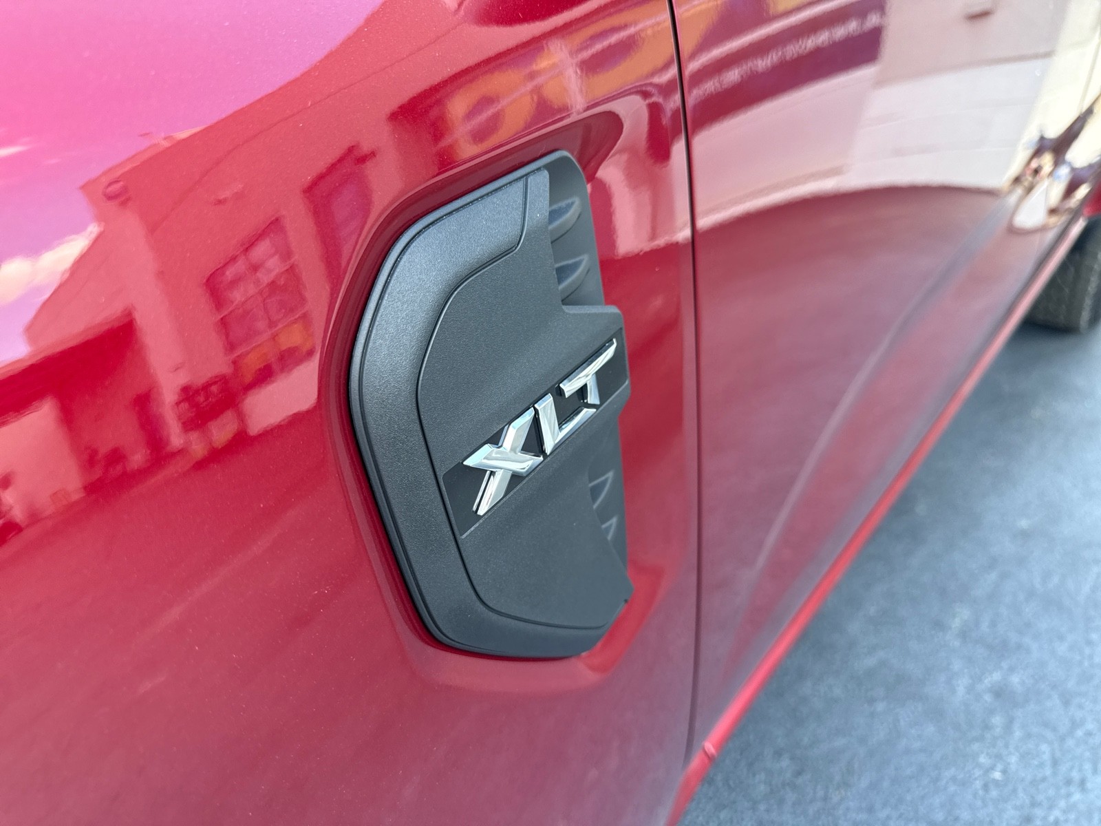 2025 Ford Ranger XLT photo 3