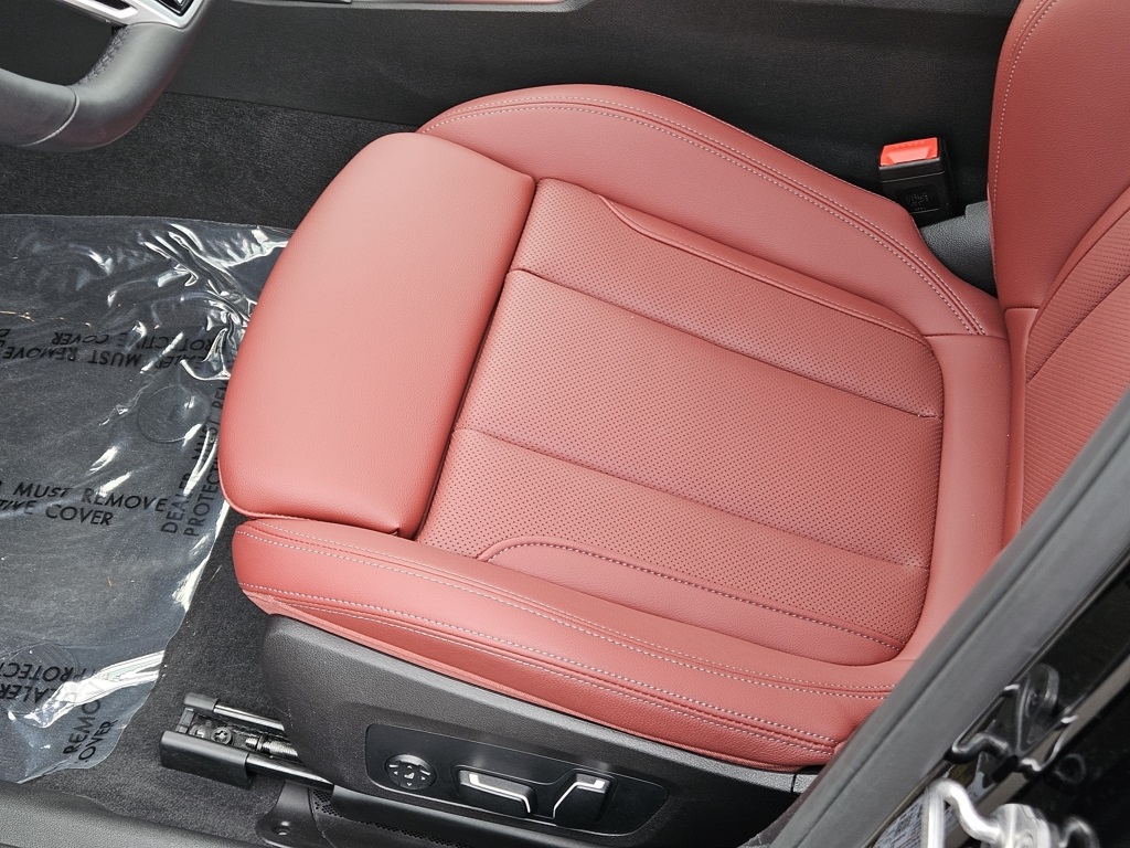 2025 Bmw 330i xDrive photo 36