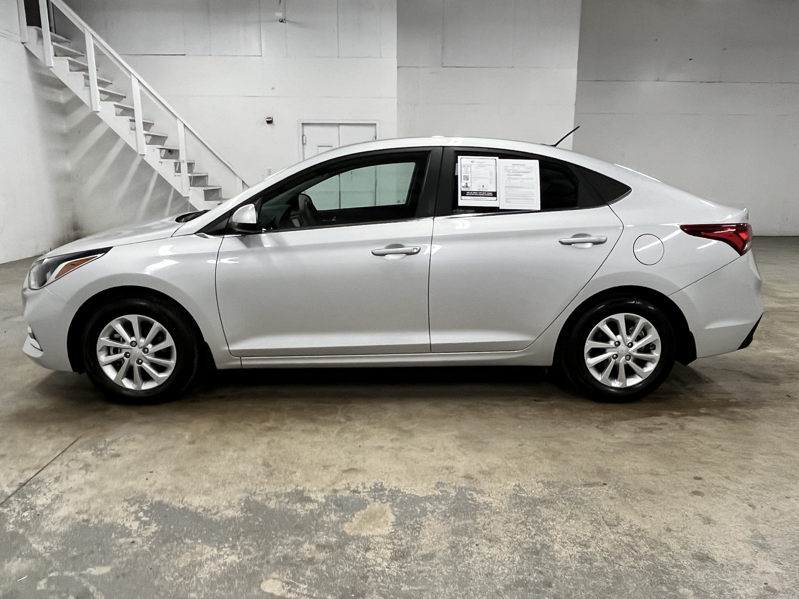 2022 Hyundai Accent SEL photo 4