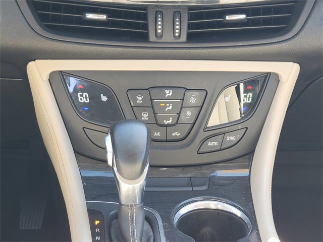 2017 Buick Envision Essence photo 22