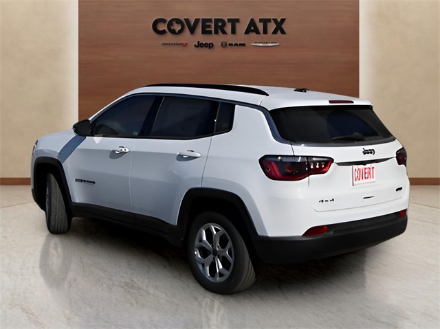 2026 Jeep Compass Latitude photo 3