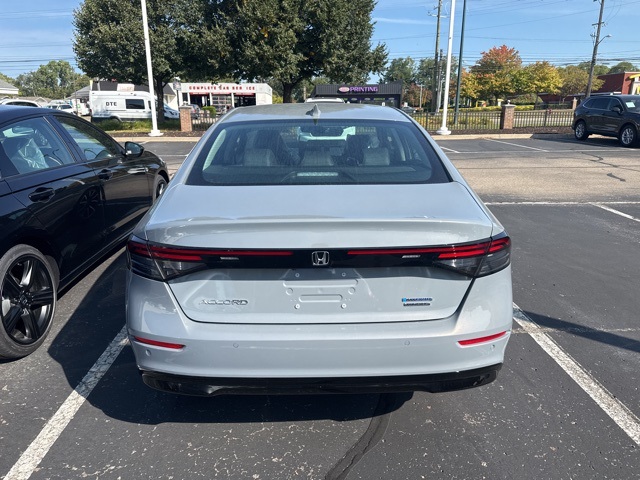 2025 Honda Accord Hybrid Touring photo 7