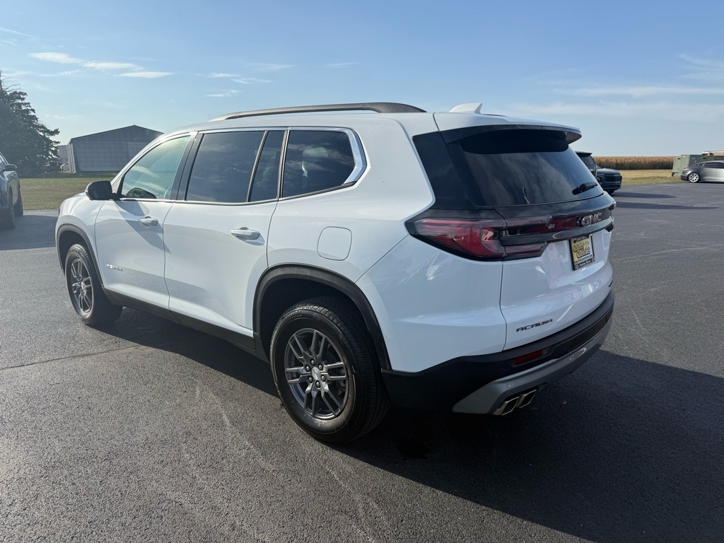 2025 Gmc Acadia Elevation photo 3
