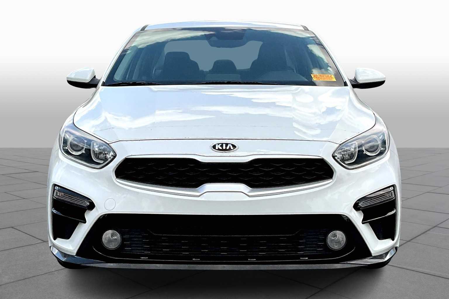 2021 Kia Forte LXS photo 3