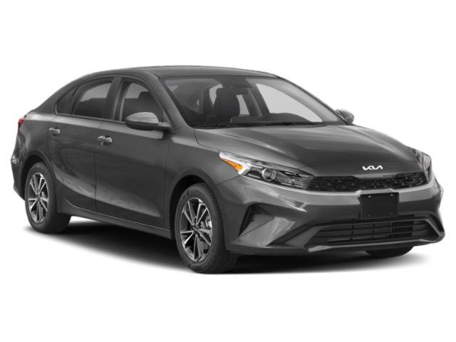 2023 Kia Forte LXS photo 9