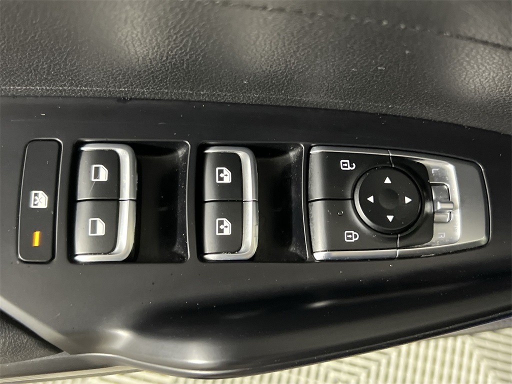 2022 Kia K5 GT-Line photo 15