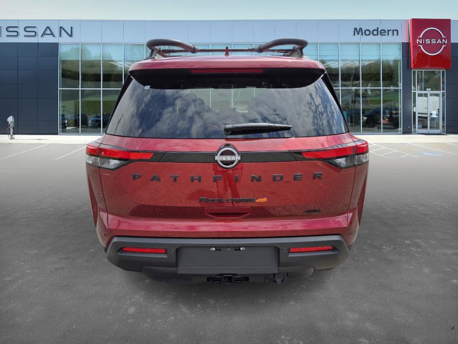 2025 Nissan Pathfinder Rock Creek photo 4