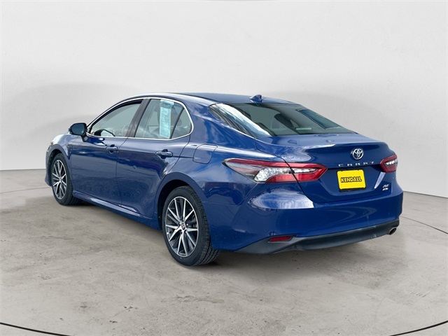 2024 Toyota Camry XLE photo 3