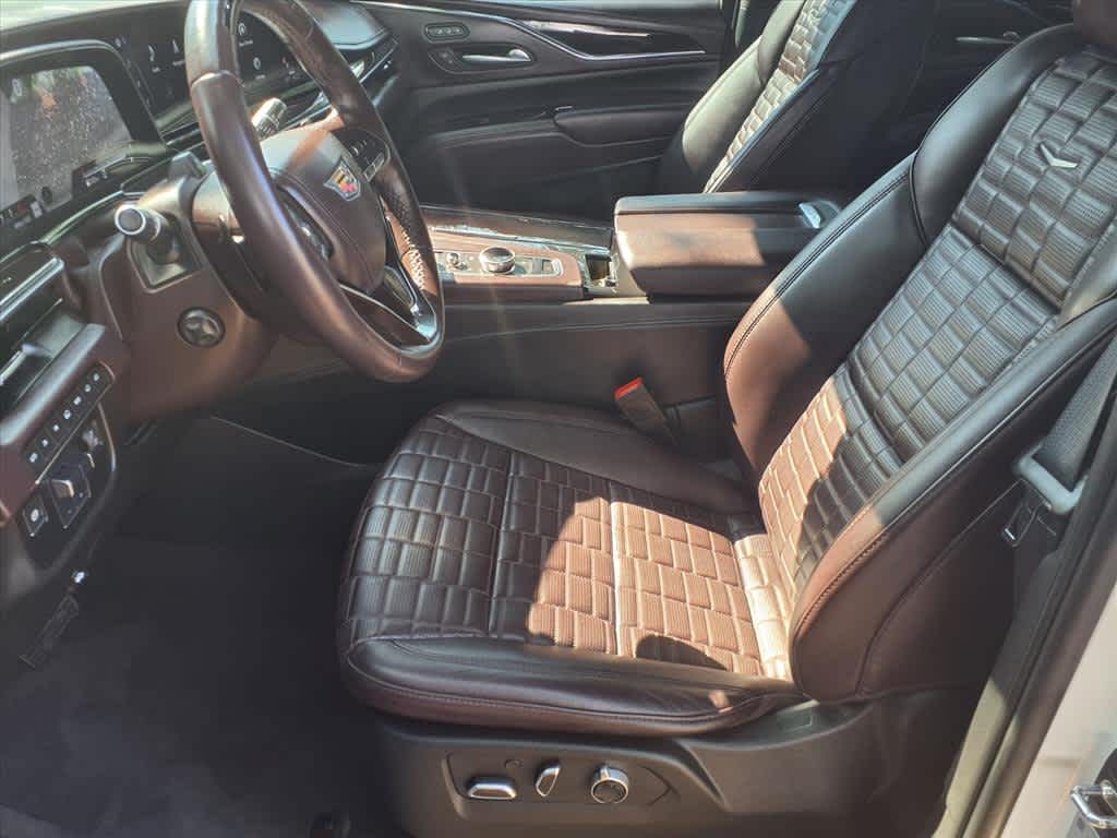 2024 Cadillac Escalade Sport Platinum photo 11