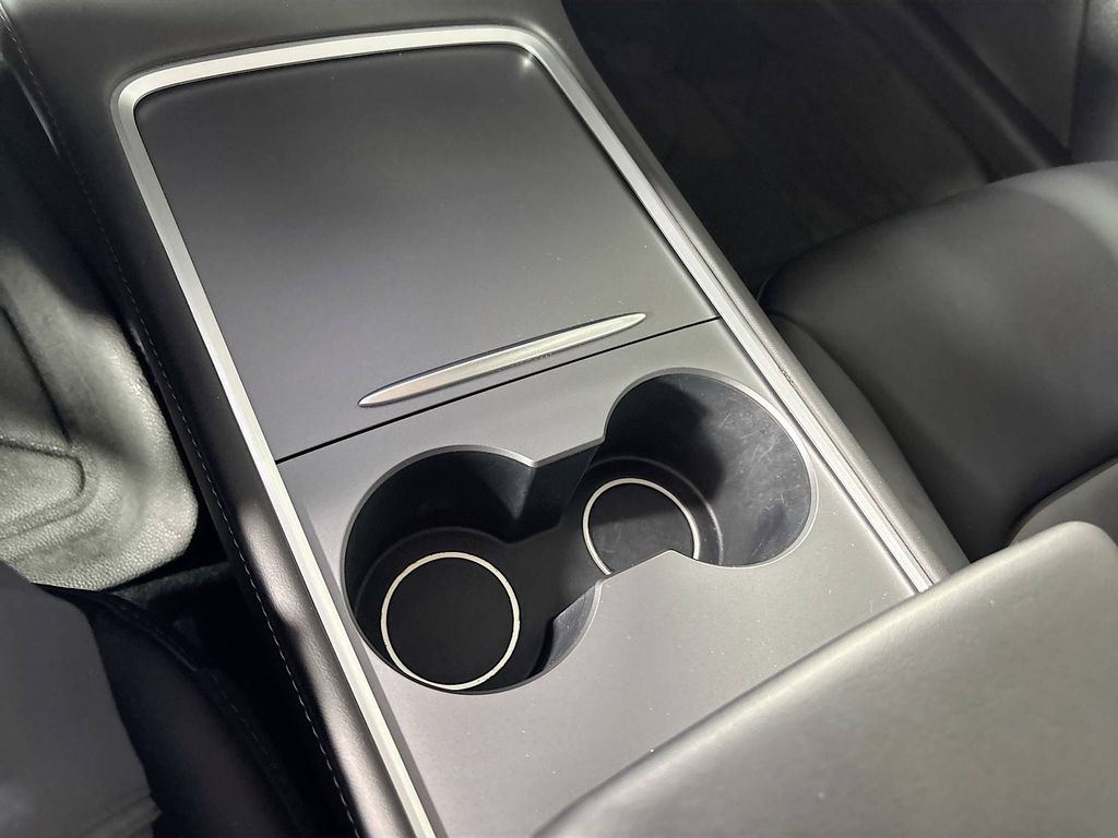 2023 Tesla Model 3 photo 14