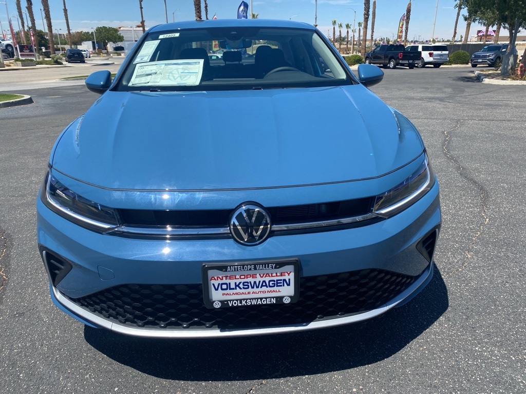 2025 Volkswagen Jetta 1.5T S photo 2
