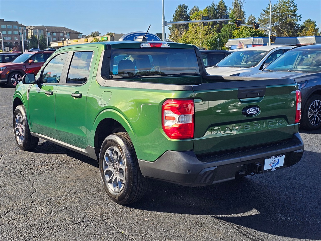 2025 Ford Maverick XLT photo 3