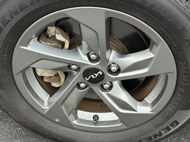 2023 Kia K5 LXS photo 10