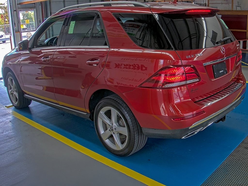 2017 Mercedes Benz GLE 350 4MATIC photo 2