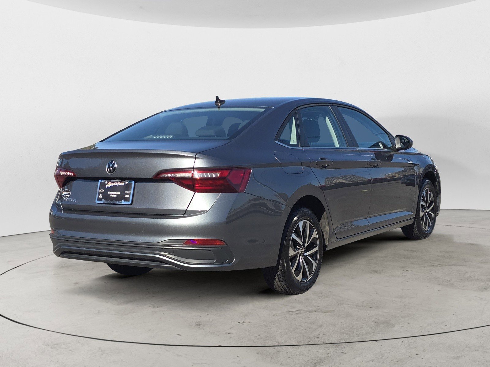 2024 Volkswagen Jetta S photo 2