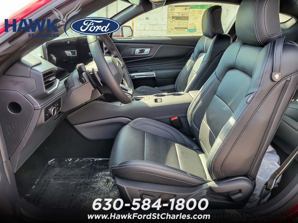 2025 FORD MUSTANG - Image 7