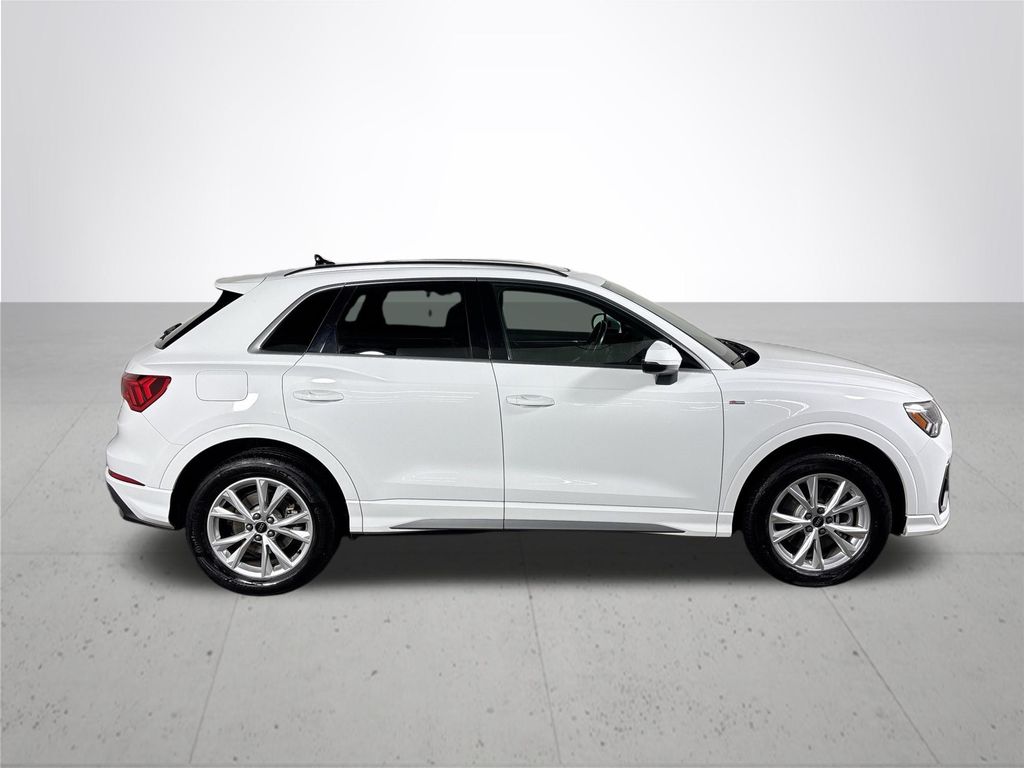 2024 Audi Q3 Premium S line photo 4