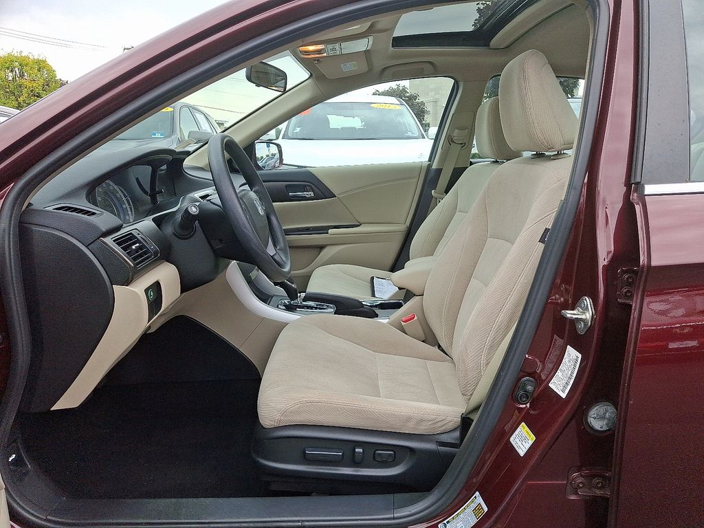 2015 Honda Accord EX photo 12